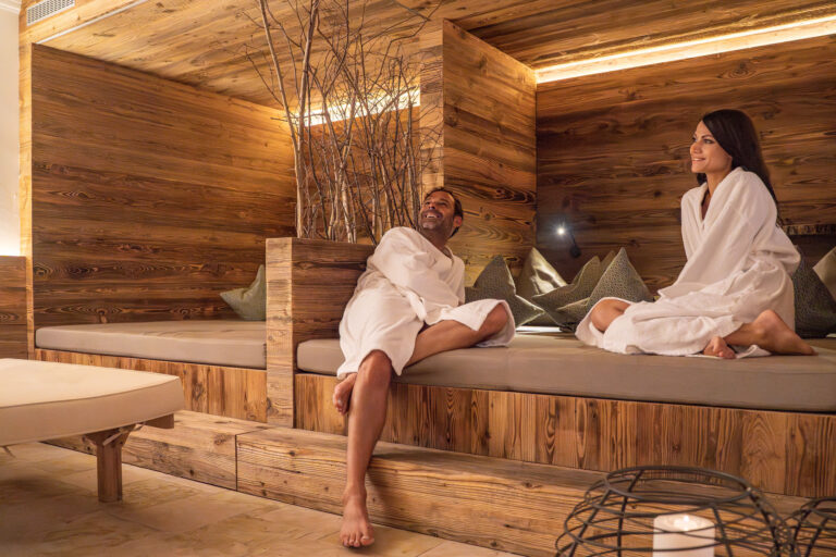 Hotel Brugger Wellness Infrarot Sauna Auszeit 14