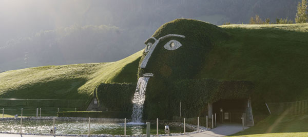 Wattens, Swarovski Kristallwelten Tirol Werbung Schels Sebastian Wattens